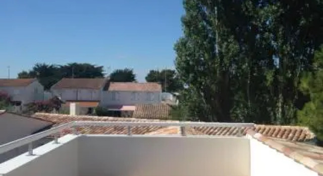 L'Île de Lumière, Rezerwuj Hotel Hotele w Charente-Maritime z parkingiem, Parking
