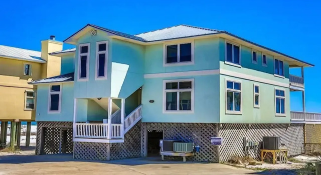 Storks Nest 6 Bedroom Holiday Home by Five Star Properties, Забронировать Дом для отпуска Виллы Санта-Роза-Бич, Вилла