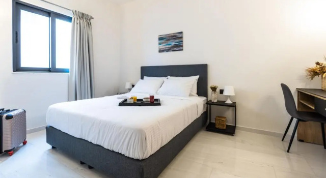 Студия Deluxe Astron Aparthotel by Estia