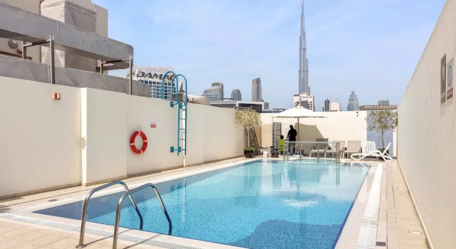 Апартаменты Silkhaus Stylish 2bdr in Mayfair Tower