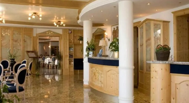 Hotel Laguna