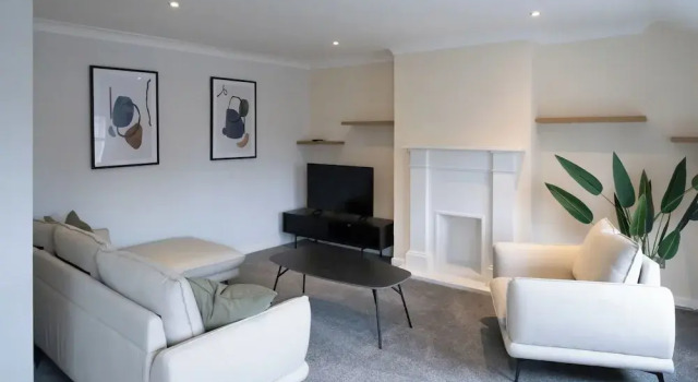 Апартаменты Classic Boughton House Apartments by Guestz