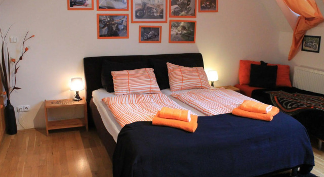 A-apartments Harley Style, Забронировать Апартаменты/квартира СПА-отели Праги, рядом с Музей Альфонса Мухи, SPA-услуги