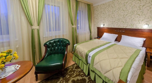Bystrytsya Lux, Rezervovat Hotel Ivanofrankivská oblast Ivano-Frankivsk