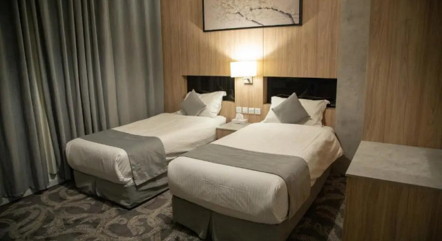 Laten Suites Andalus Mall