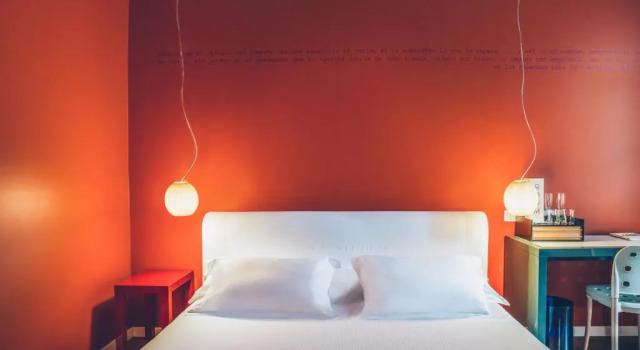 Двухместный номер с балконом Отель Iberostar Las Letras Gran Via