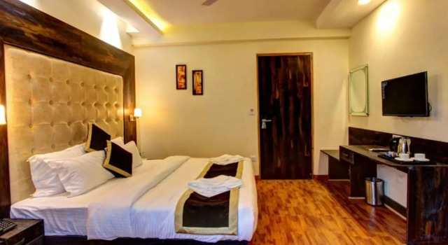Номер Standard Hill County Resort & Spa