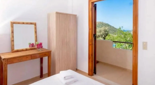 Luxurious Villa Kardi a Small Paradise