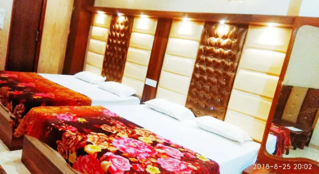 Семейный номер Deluxe Hotel Revoli Amritsar
