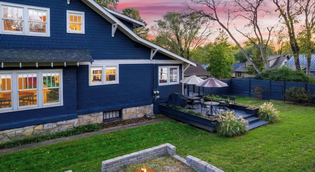 Коттедж Southern Charm, Backyard Firepit, Outdoor Dining, Mins to Downtown Chapel House by Avantstay