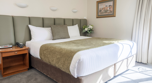 Country Club Tasmania, Book Hotel Prospect Vale 