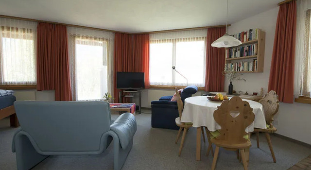 Ferienwohnung Chasa Bainvgnü, Book Lejlighed Scuol Grisons