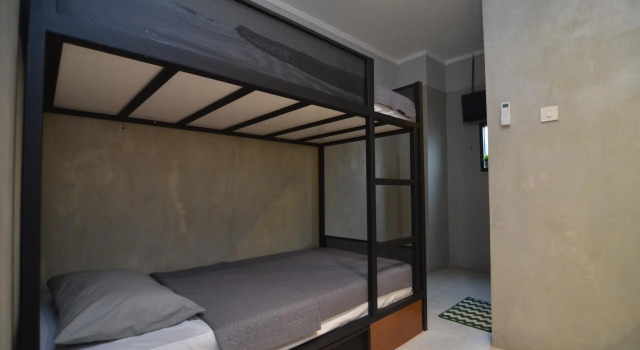 Naraya house