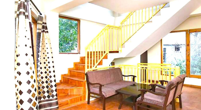 POP HOME 82259 Shashwat Homestay