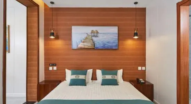 Люкс Floral Hotel ·Yesanpo Xiu Xian Lou Hotel (Bailixia  Store)
