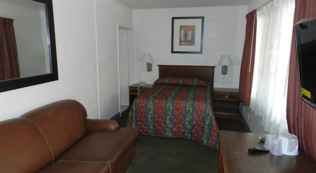 Номер Economy Starlite Motel