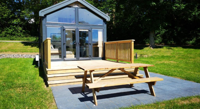Тент Coed Helen Holiday Park