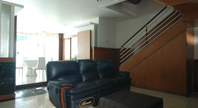 OYO 229 Hi Quality