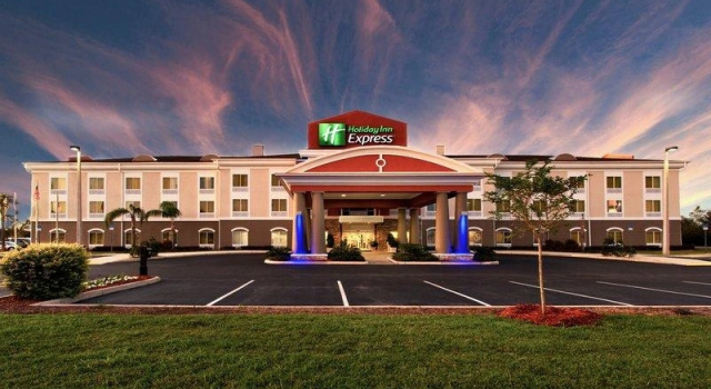 Трёхместный люкс Holiday Inn Express Lake Wales North-Winter Haven by IHG