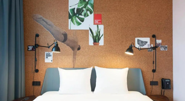 Двухместный номер Conscious Hotel The Tire Station