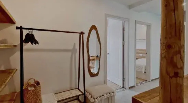 Люкс с 4 комнатами с видом на внутренний двор Zanmphu Lodge