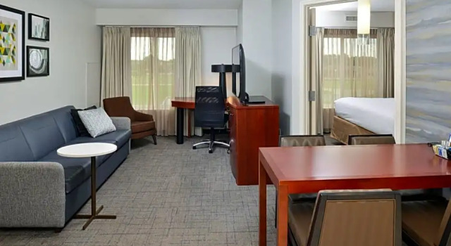 Люкс с 2 комнатами Residence Inn by Marriott Springfield South