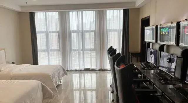 Люкс Superior Vienna International Hotel (Kunshan Lujia Inspiration Square Town)