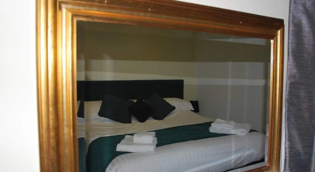 The Golden Fleece, Rezervați Hotel Carlisle Cumbria
