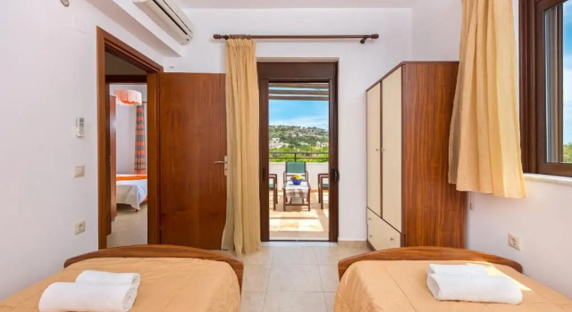 Вилла с 2 комнатами Melfe Villas