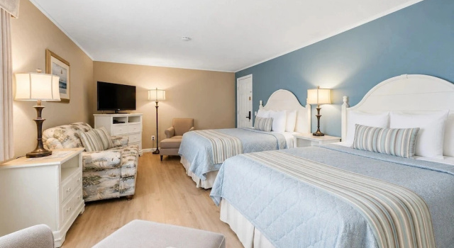 Студия Deluxe Pier 7 Condominiums