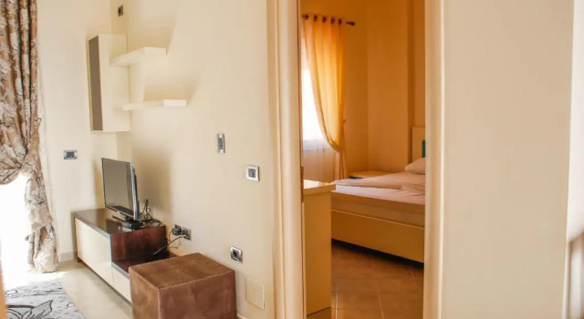Luxury Apartments Golem, Забронировать Апартаменты/квартира Голем Tirana County
