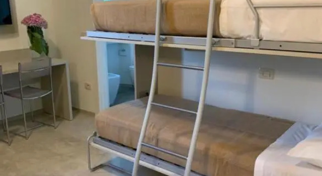 Standard Quadruple room B&b estercarlo