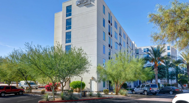 Aloft by Marriott Phoenix-Airport, Забронировать Отель Кемелбэк-Ист 