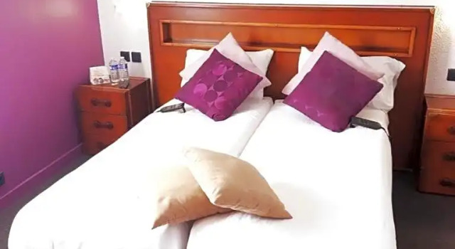 Полулюкс BRIT HOTEL Confort CAMBRAI