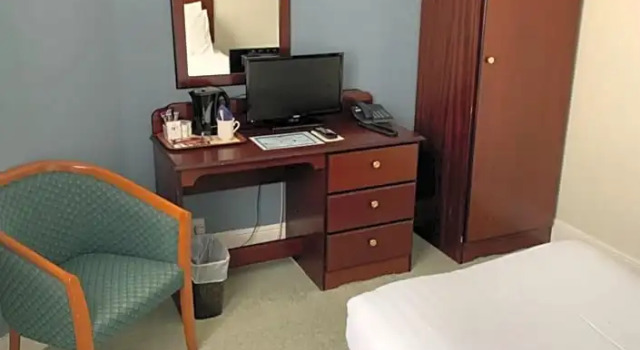 Номер Standard Royal Esplanade Hotel