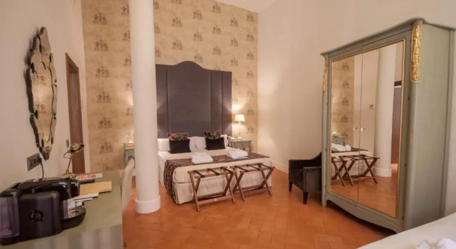 Трёхместный номер Deluxe Palacio Pinello