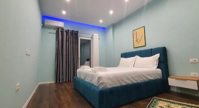 Апартаменты Deluxe Eni`s Apartments