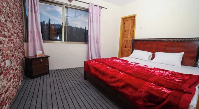 Номер Deluxe Yak Sarai Hotel
