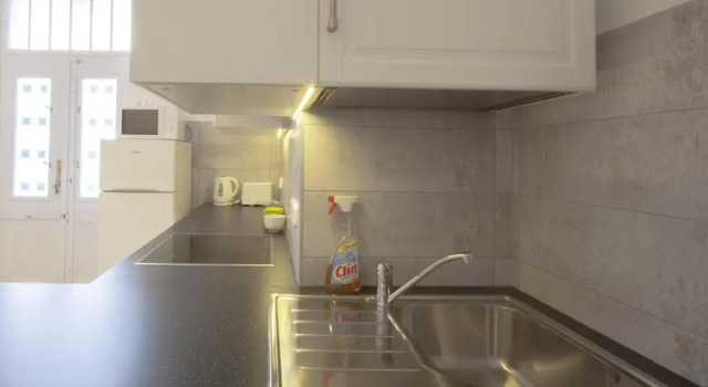 Апартаменты City Centre Apartment with 3 Bathrooms