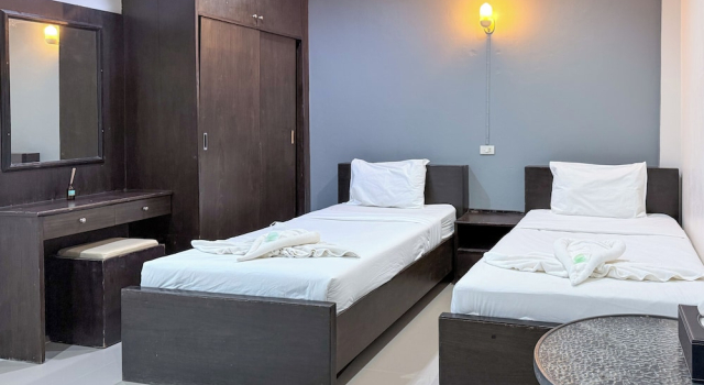 Двухместный номер Standard с балконом Baan Mak Mai Hotel