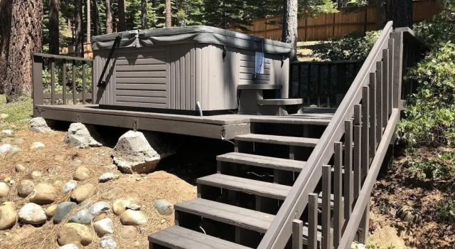 Коттедж Prima Del Norte - Hot Tub, Pool Table, Arcade Game!