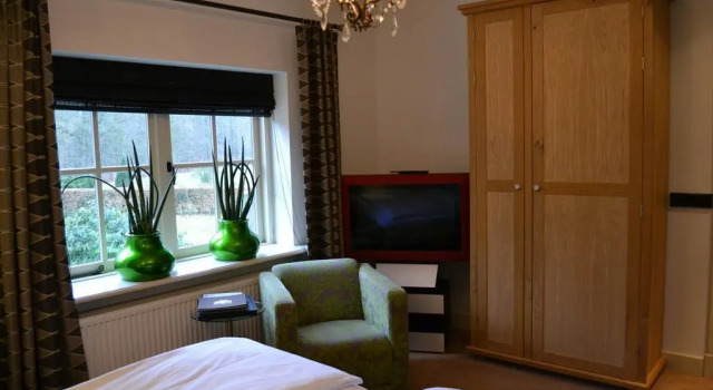 Boutique Hotel-Restaurant "De Zwarte Boer", Rezerwuj Boutique Hotel Hotele w Veluwe z parkingiem, Parking