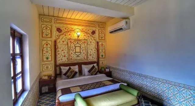 Люкс Nirbana Palace - A Heritage Hotel and Spa