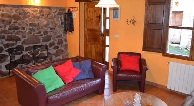 Quaint Cottage in Tormin near Covadonga Park, Boek Vakantiehuis Villa's in Asturië, Villa
