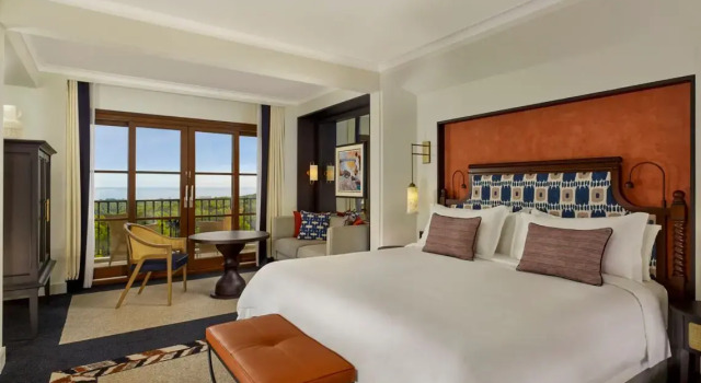 Двухместный номер Deluxe с видом на залив Castillo Hotel Son Vida-Adults Only, a Luxury Collection Hotel, Mallorca