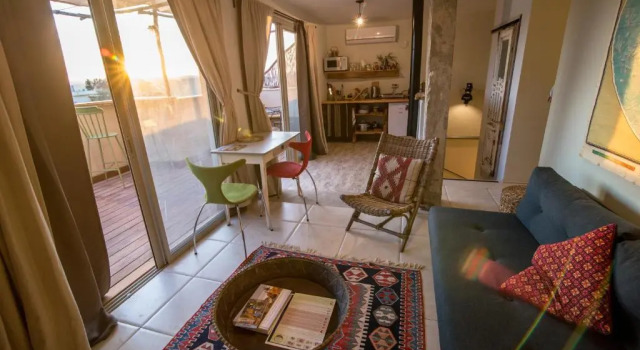 Апартаменты Desert Home