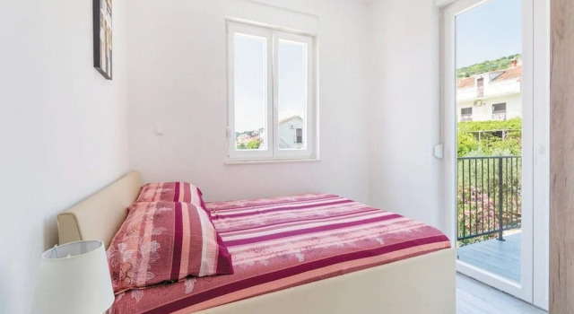 Holiday Home Blue Dreams, Забронировать Отель Отели Трогир с парковкой, рядом с Пляж Бочичи, Парковка