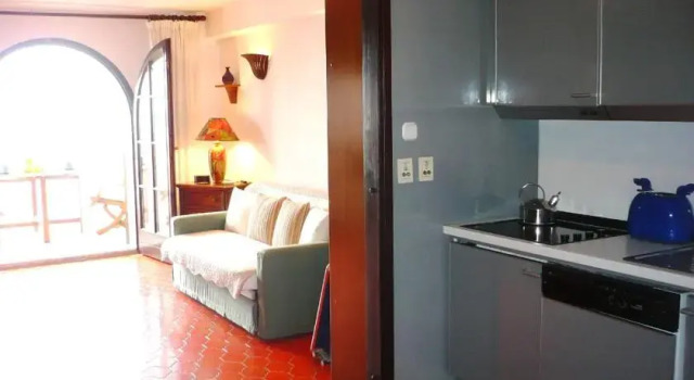 Casa Bianchi, Забронировать Апартаменты/квартира Отели в центре Империи, в центре