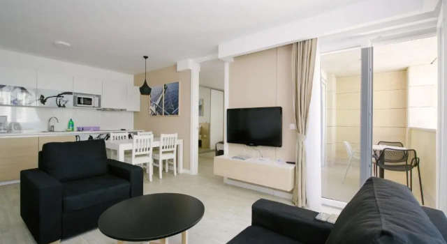 Апартаменты с 2 комнатами с балконом City Beach Makarska
