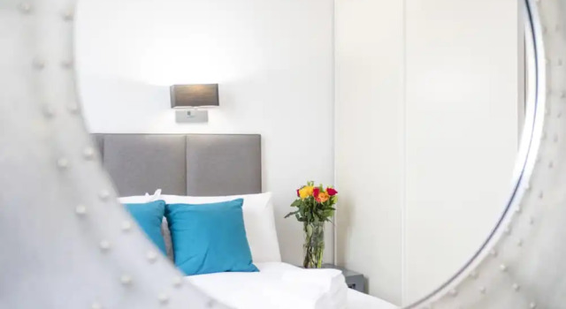 Royal Residence Charming 2 Bedroom - Talbot 3b